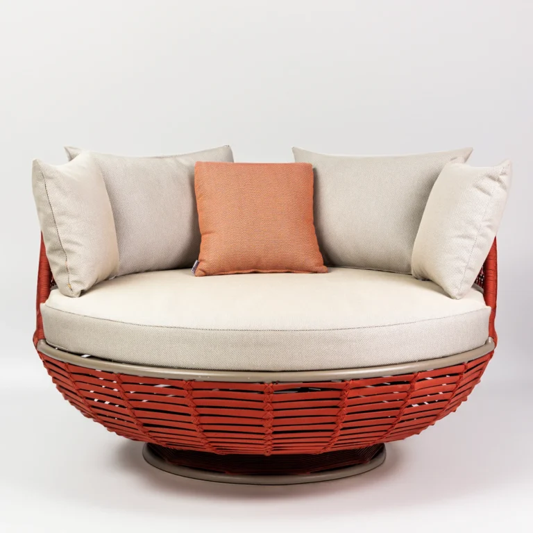 Circle Daybed 5