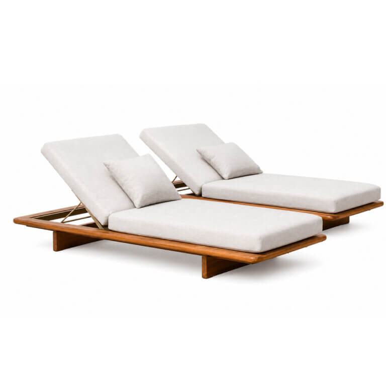 Timber Chaise Longue